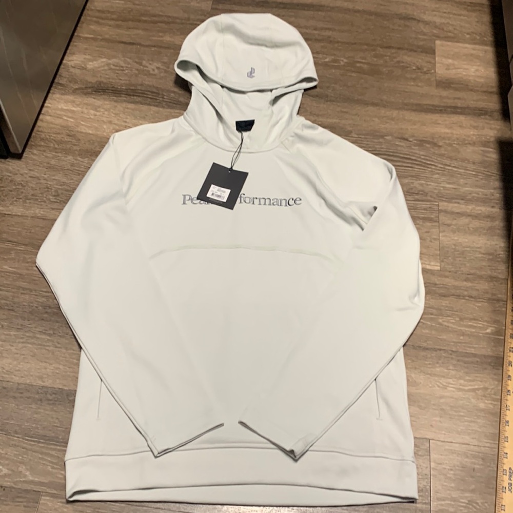Peak Performance Hoodie